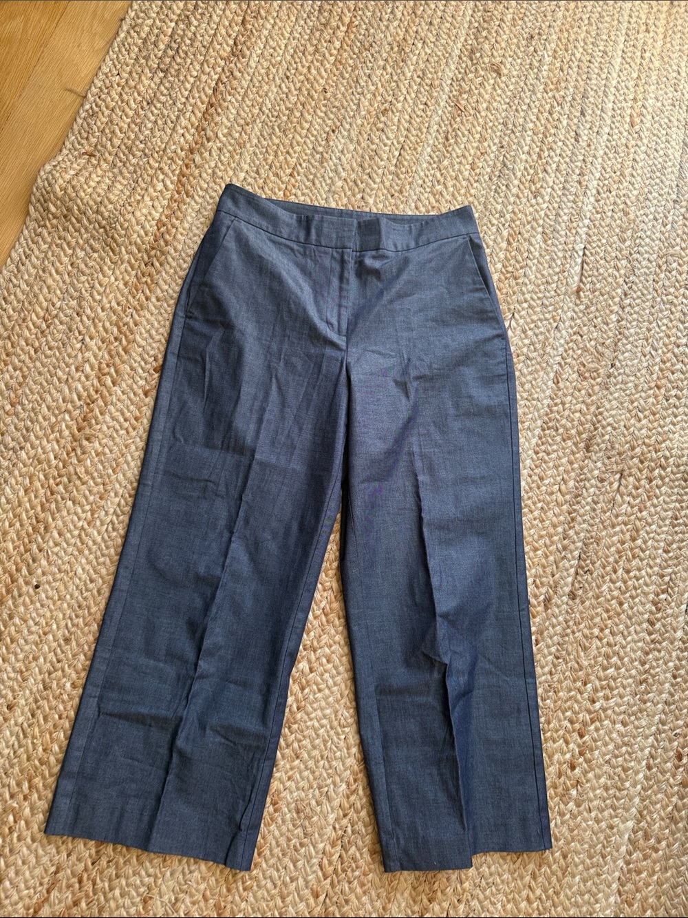 Women’s Tailored Gray Wide-Leg Dress Pants cropped.